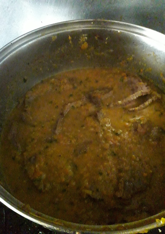 Una foto de Fricandó en salsa