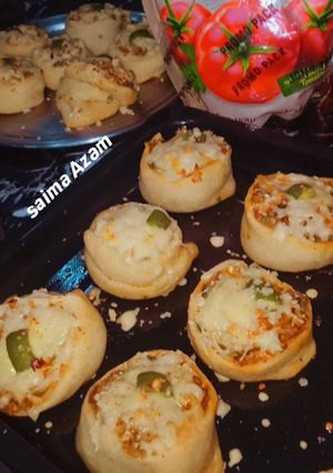 A picture of Pin wheel pizza🍕.