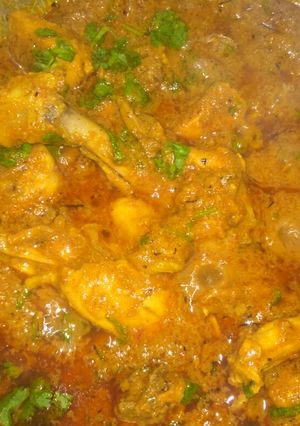 A picture of Chicken curry.