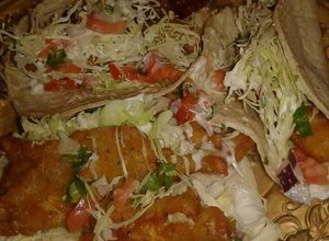 Una foto de Tacos de pescado al chipotle