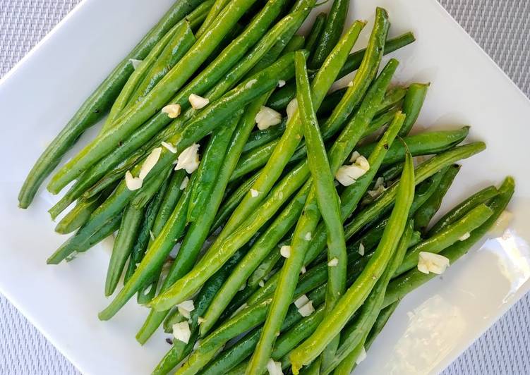 Simple Way to Prepare Homemade Buttered Garlic Green Beans