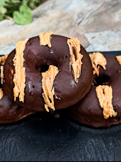 Una foto de Donuts de chocolate