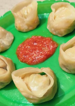 A picture of Veg momos.