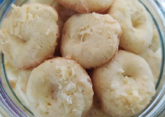 Resep Cookies Tapioka Keju Anti Gagal