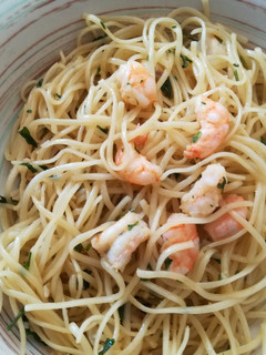 Una foto de Linguini con camarones
