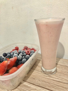 Foto resep Yogurt drink strawberry mix banana