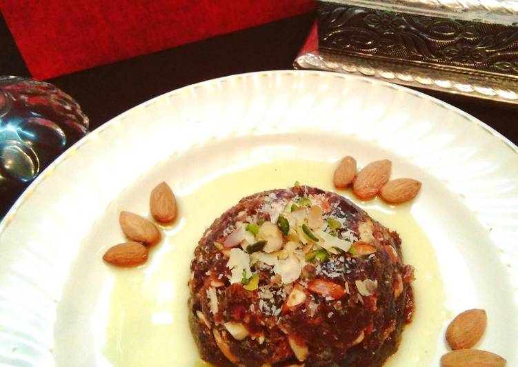 Step-by-Step Guide to Make Homemade Khajoor Halwa / Dates Halwa
