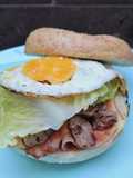 Sándwich chivito uruguayo estilo mexa 👏🏼