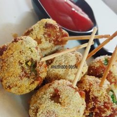 A picture of Cheese corn potato bomb.