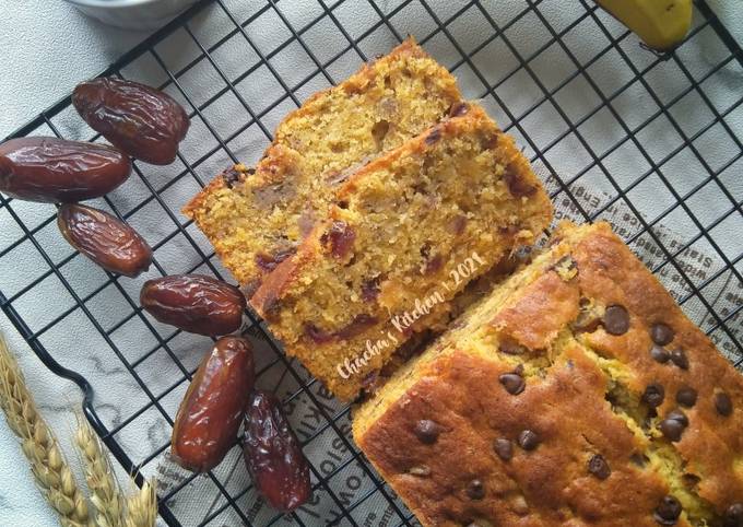 Dates Banana Honey Cake