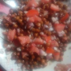 A picture of Black chana chat.