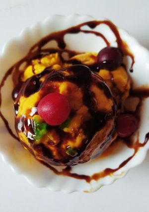 A picture of Mango Ice Cream.