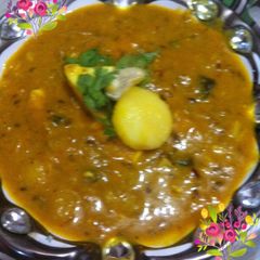 A picture of Paneer Rasiya.