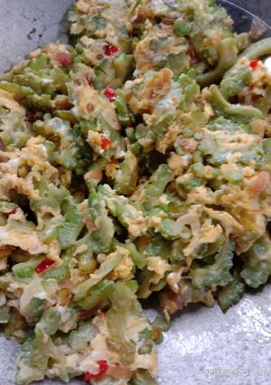 Foto resep Tumis pare telur