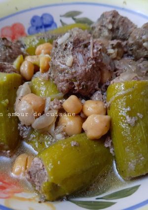 Une photo de Tajine de courgettes farcies 🍴