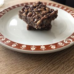 A picture of Rice Krispy treats.