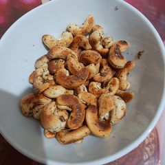 A picture of Paper roasted nuts.