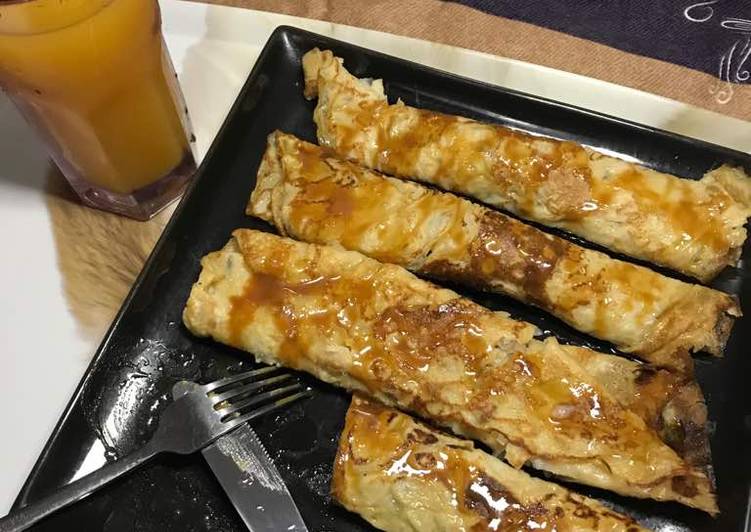 Recipe of Homemade Pancake with honey and caramel syrup