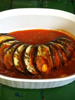 Una foto de Berenjena hasselback