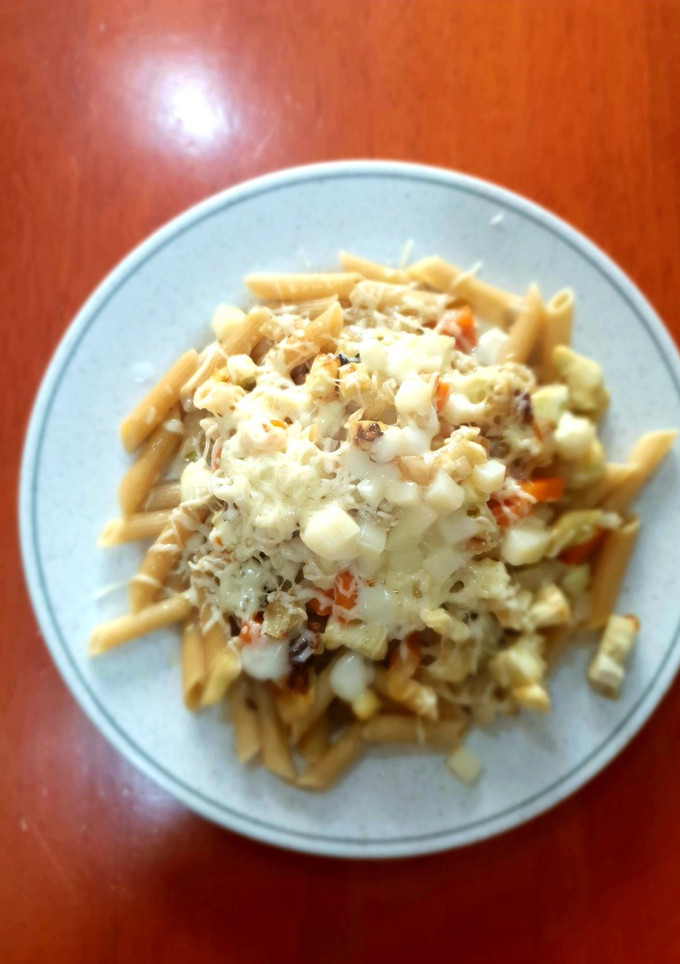 Una foto de Macarrones con verduras