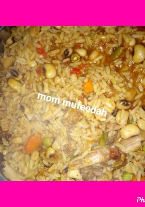 A picture of Jallof din Shinkafa da wake.