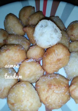A picture of Semovita puff puff.