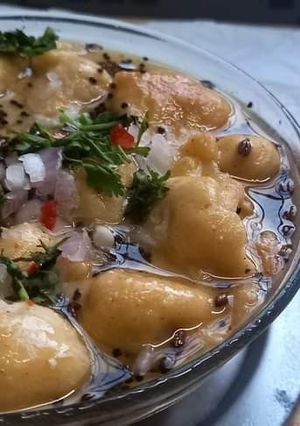 A picture of Dahi fulki.
