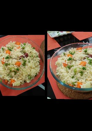 A picture of Veg pulao in rice cooker.