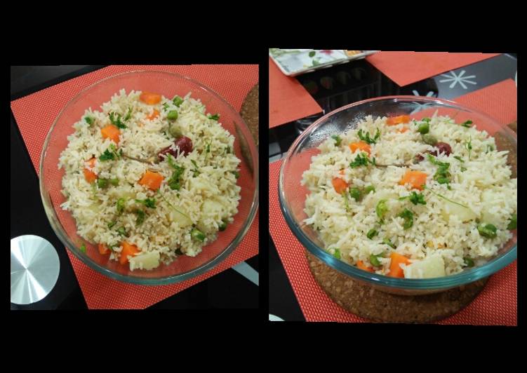 Veg pulao in rice cooker