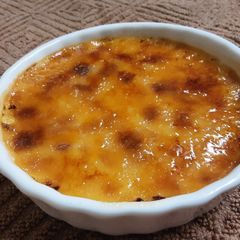 A picture of Lavender Crème Brûlée.