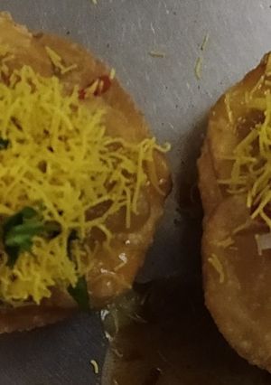 ખસ્તા કચોરી રેસીપી મુખ્ય ફોટો