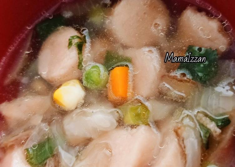 Langkah Mudah untuk Menyiapkan Sup Sosis Kaldu Sederhana yang Lezat Sekali