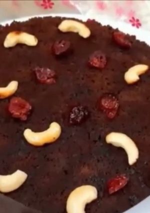 चॉकलेट पल्म केक (Chocolate plum cake recipe in Hindi) रेसिपी मुख्य फोटो