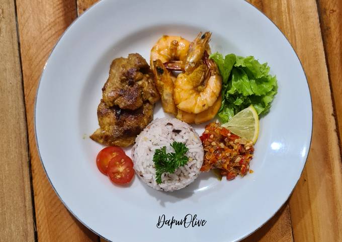 Ayam dan Udang Bakar ala Jimbaran