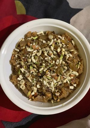 A picture of Moong dal halwa.