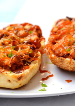BBQ csirkés melegszendvics recept fotója