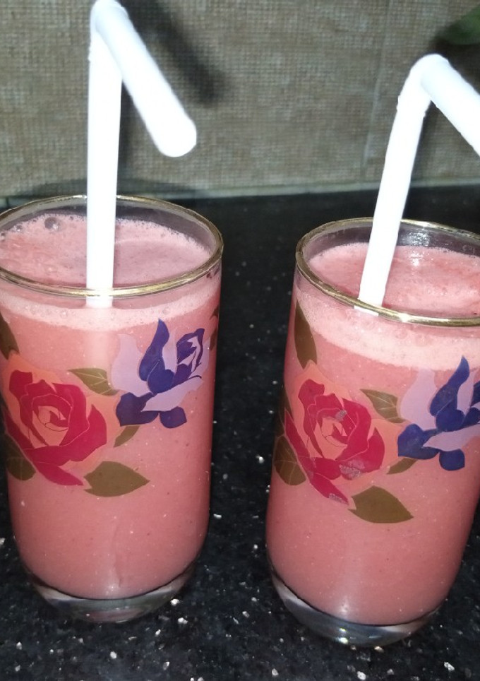 A picture of Melon Falsa Mocktail.