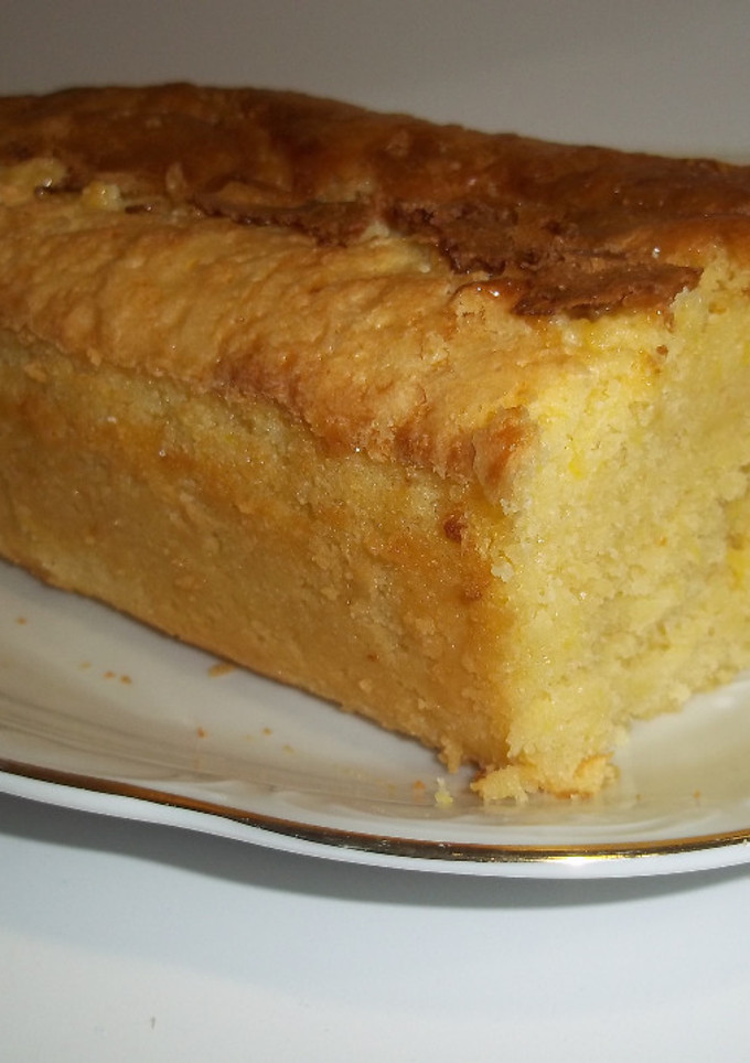 Una foto de Bizcocho de naranja con costra de azúcar