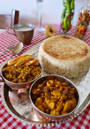 عکسی از دستور خورش به و آلو