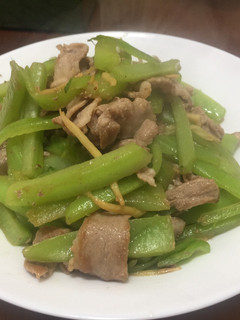 梅花肉炒芥菜 的食譜成品照片