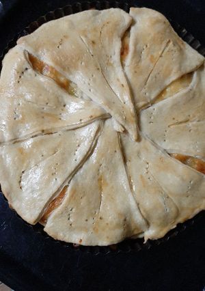 Una foto de Quiche de cebolla, morrón, champiñón 👌🏽