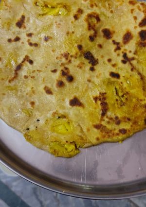 A picture of Aloo ka parath.