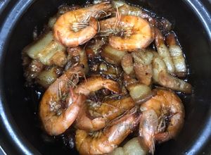 Hình của món Thịt ba chỉ kho tôm.