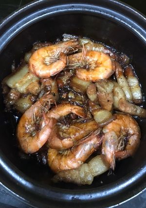 Hình của món Thịt ba chỉ kho tôm.