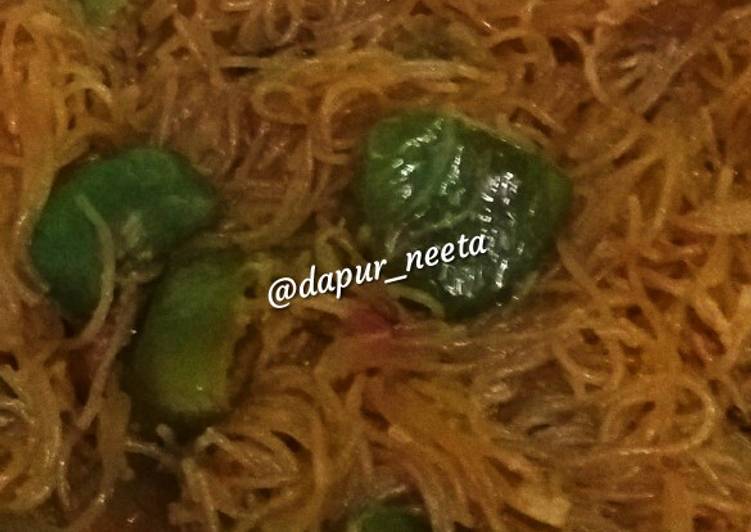 Bagaimana Menyiapkan Soun cabe hijau, Enak