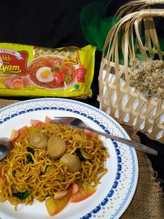 Foto resep Mie Goreng Bakso