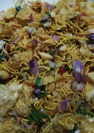 A picture of Bhelpuri.