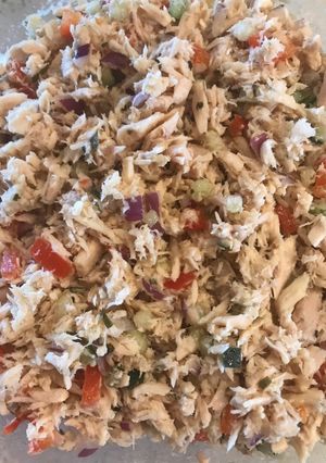 A picture of Tasty Thai Tuna Salad.