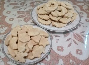 Una foto de Pemoles y galletitas ❤