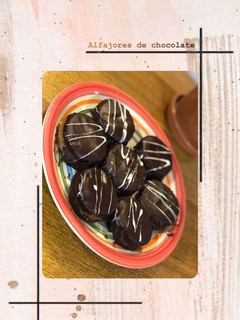 Una foto de Alfajores de chocolate 🇺🇾